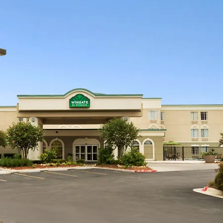 Wingate By Wyndham San Marcos Hotel